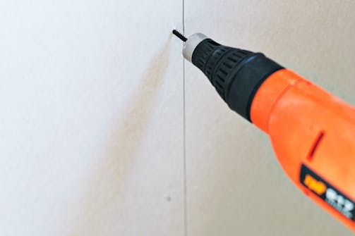 Montera gipsskivor: Vanliga gipsskivor Montera gipsskivor: Vanliga gipsskivor